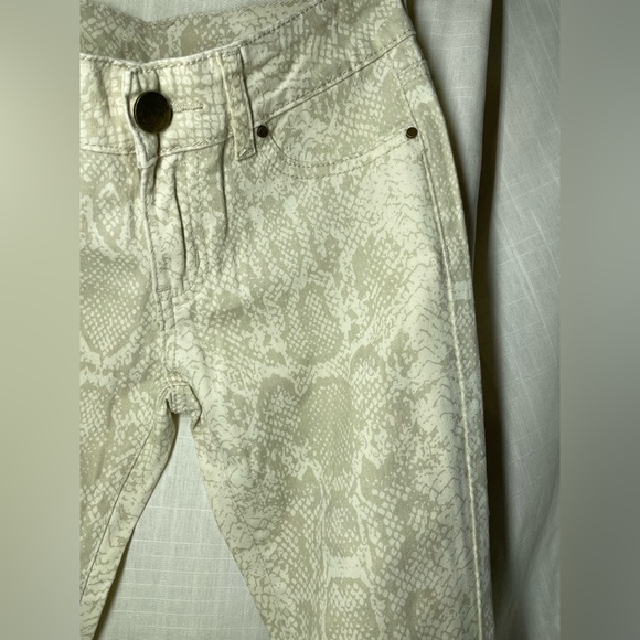 Pants - Picture 2 of 2